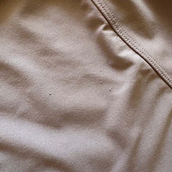 🏃🏻‍♀️Under Armour Women's Athletic Lavender Shorts - Picture 7 of 7